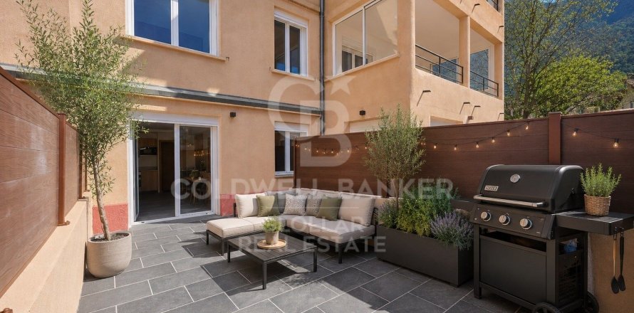 Apartment en Espagne 2 chambres, 50 m2 No. 178998