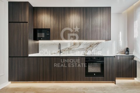 Apartment à vendre à Madrid, Espagne, 3 chambres, 115 m2 No. 178993 - photo 3
