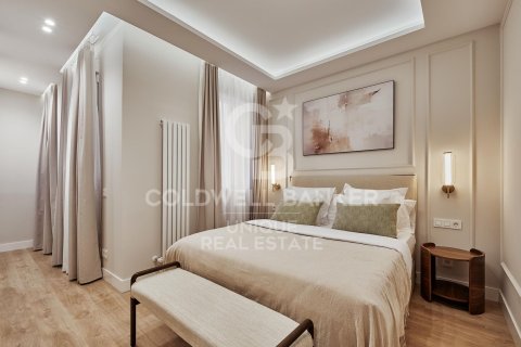 Apartment à vendre à Madrid, Espagne, 3 chambres, 115 m2 No. 178993 - photo 4