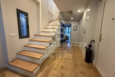 Duplex à vendre à Madrid, Espagne, 3 chambres, 267 m2 No. 178995 - photo 7