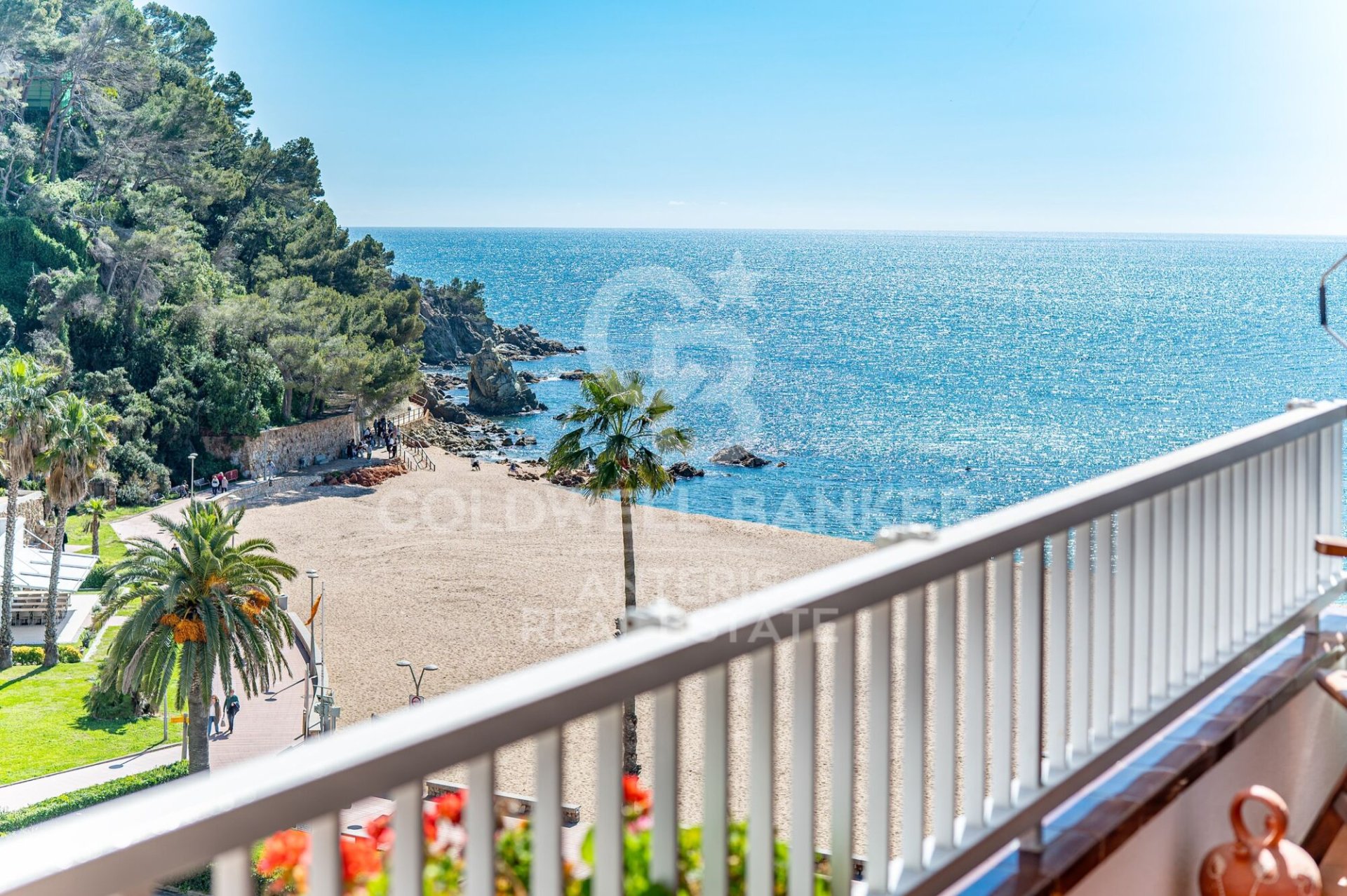 Apartment in Lloret de Mar, Girona, Spain 2 bedrooms, 90 sq.m. No. 178996