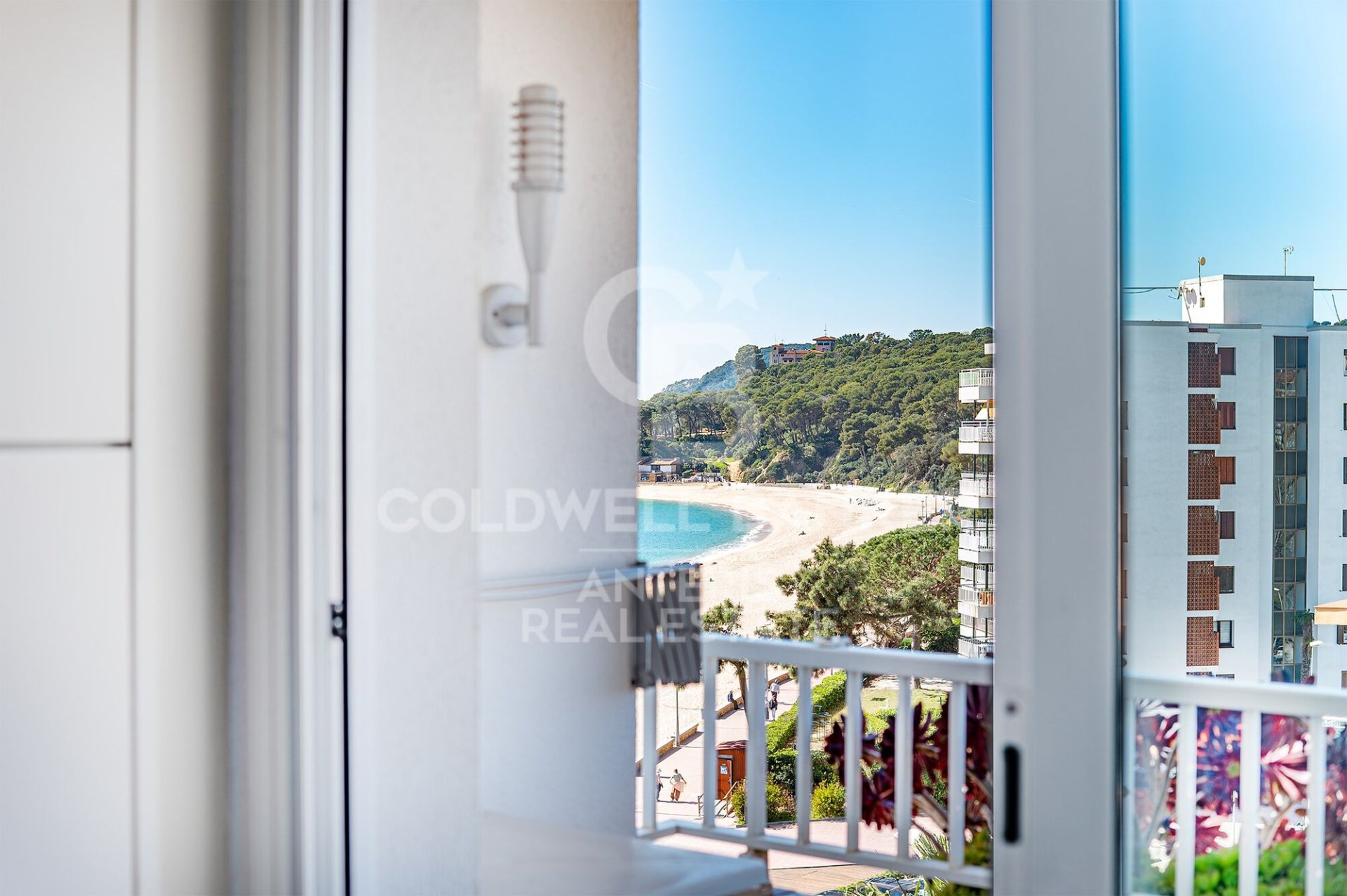 Apartment in Lloret de Mar, Girona, Spain 2 bedrooms, 90 sq.m. No. 178996
