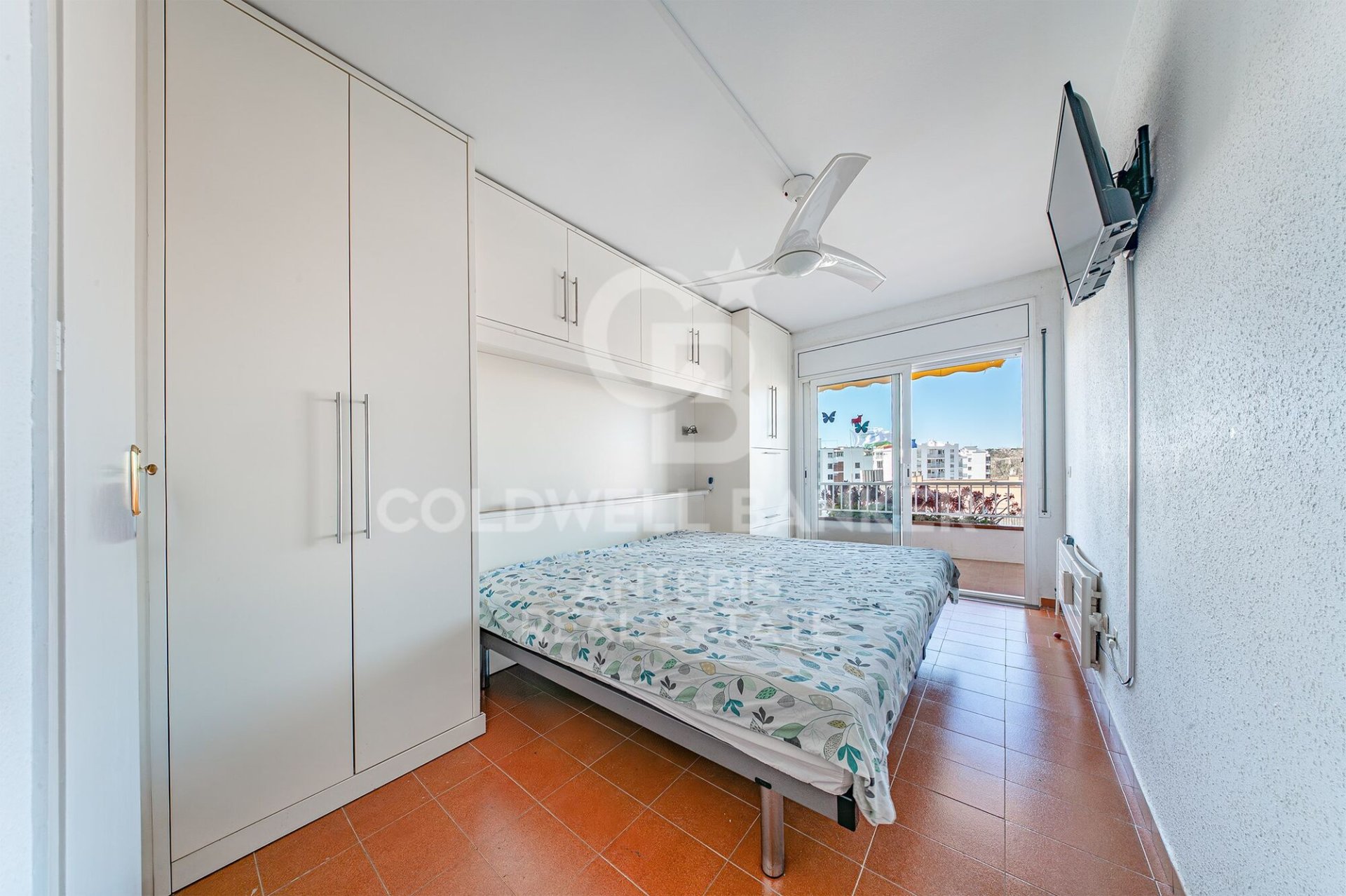 Apartment in Lloret de Mar, Girona, Spain 2 bedrooms, 90 sq.m. No. 178996