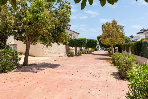 Bungalow till salu i La Mata, Alicante, Spanien 2 sovrum,  Nr. 144553 - foto 25