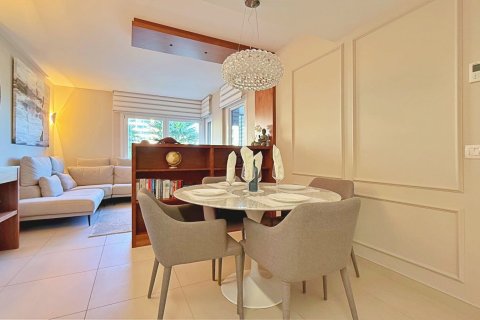 Apartament w Punta Prima, Alicante, Hiszpania 2 sypialnie, 79 mkw. nr 144551 – zdjęcie 17