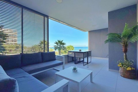 Apartament w Punta Prima, Alicante, Hiszpania 2 sypialnie, 79 mkw. nr 144551 – zdjęcie 6