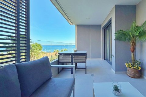 Apartament w Punta Prima, Alicante, Hiszpania 2 sypialnie, 79 mkw. nr 144551 – zdjęcie 8