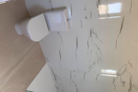 Huvila myytävänä Pinoso, Alicante, Espanja, 3 makuuhuonetta, 120 m2 No. 144548 - kuva 8