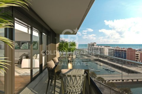 Apartment for sale in Badalona, Barcelona, Spain 4 bedrooms, 121 sq.m. No. 160142 - photo 11