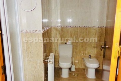 Villa zum Verkauf Baza, Granada, Spanien 4 Schlafzimmer, 160 m2 Nr. 113676 - Foto 9