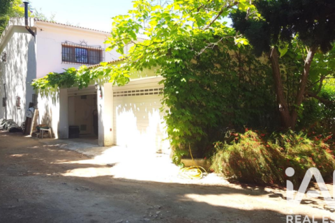 Hus till salu i Alhaurin de la Torre, Malaga, Spanien 5 sovrum, 592 kvm. Nr. 188308 - foto 3