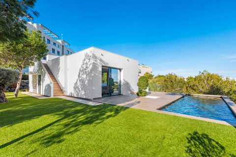 Villa en venta Pinar De Campoverde, Alicante, España 4 dormitorios, 131 m2 No. 115674 - foto 1