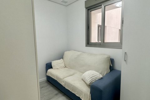 Apartamento en venta en Alicante, España 3 dormitorios, 82 m2 No. 139564 - foto 11