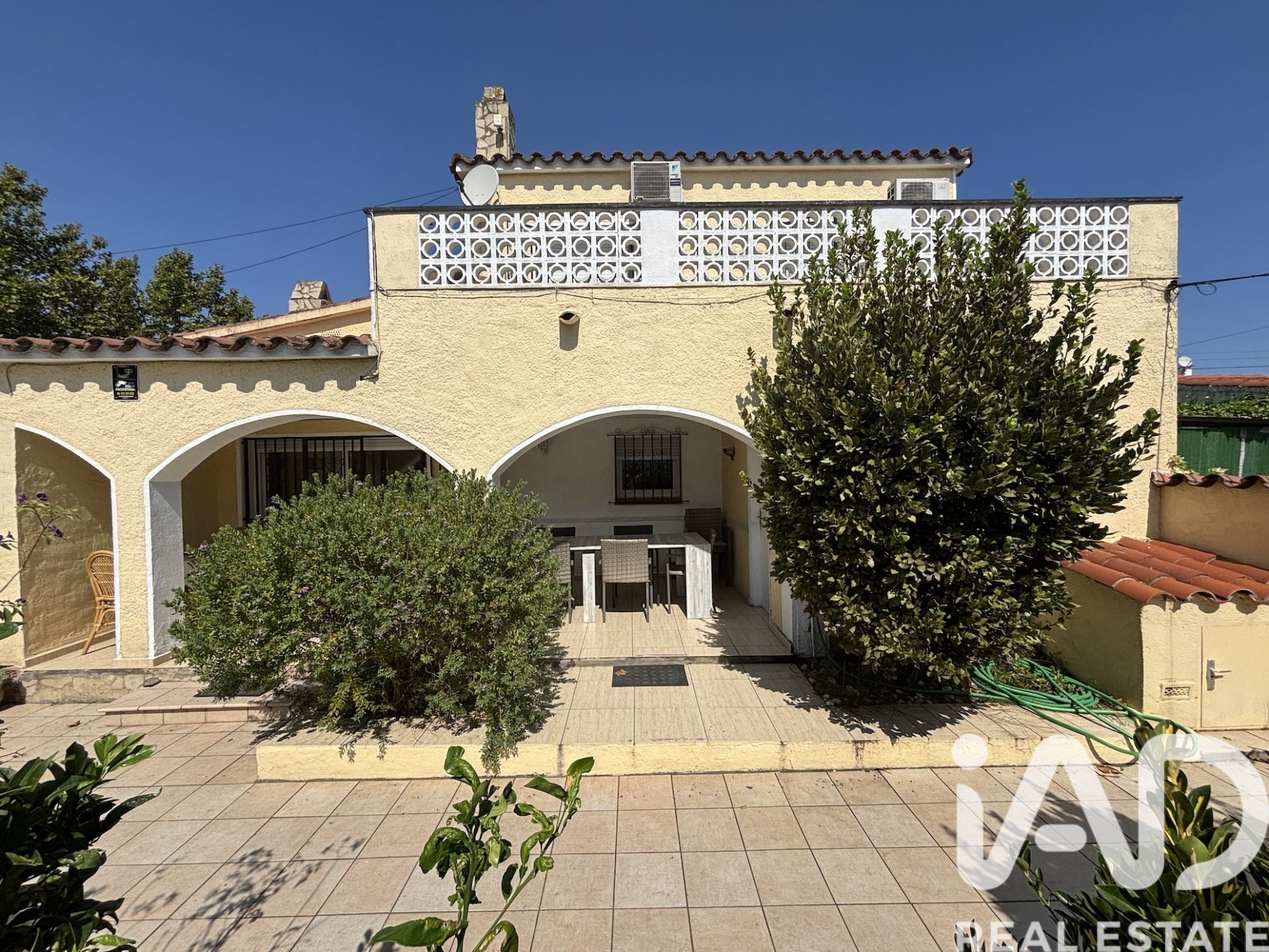 House à Castello d'Empuries, Girona, Espagne 4 chambres, 168 m2 No. 172312
