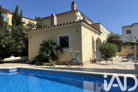House à vendre à Castello d'Empuries, Girona, Espagne, 4 chambres, 168 m2 No. 172312 - photo 5