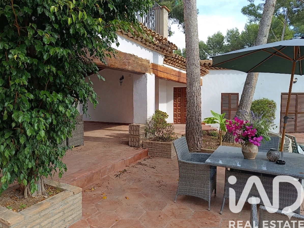 House à Roda de Berà, Tarragona, Espagne 4 chambres, 250 m2 No. 172313