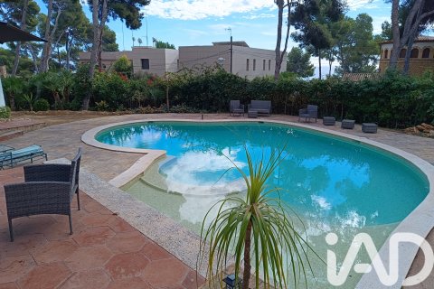 House à vendre à Roda de Berà, Tarragona, Espagne, 4 chambres, 250 m2 No. 172313 - photo 2