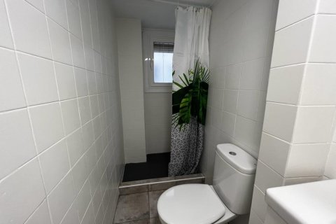 Appartamento in affitto a Alicante, Spagna 2 camere da letto, 71 mq. N° 167760 - foto 16