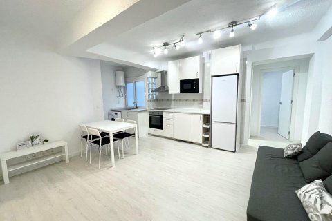 Appartamento in affitto a Alicante, Spagna 2 camere da letto, 71 mq. N° 167760 - foto 2