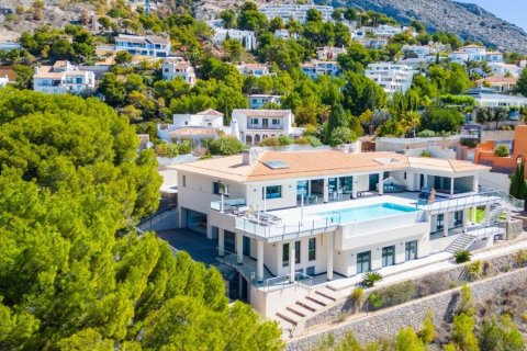 Villa for sale in Zona Altea Hills, Alicante, Spain 5 bedrooms, 680 sq.m. No. 167765 - photo 3
