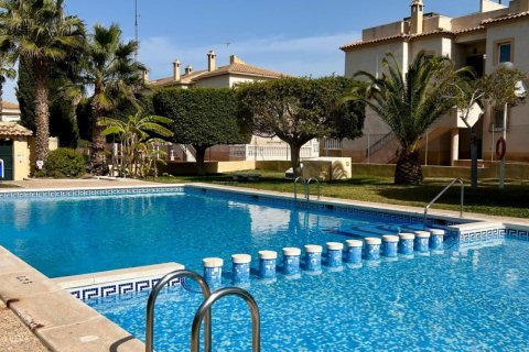 Bungalow for sale in Torrevieja, Alicante, Spain 2 bedrooms, 65 sq.m. No. 167764 - photo 23