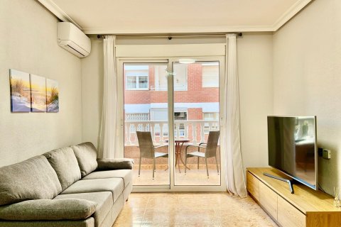 Apartament w Torrevieja, Alicante, Hiszpania 2 sypialnie, 67 mkw. nr 167766 – zdjęcie 14