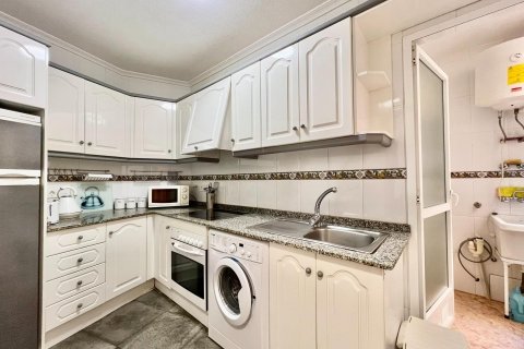 Apartament w Torrevieja, Alicante, Hiszpania 2 sypialnie, 67 mkw. nr 167766 – zdjęcie 29
