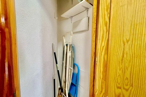 Apartament w Torrevieja, Alicante, Hiszpania 2 sypialnie, 67 mkw. nr 167766 – zdjęcie 27