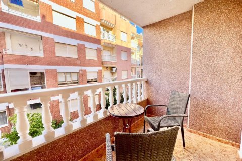 Apartament w Torrevieja, Alicante, Hiszpania 2 sypialnie, 67 mkw. nr 167766 – zdjęcie 18