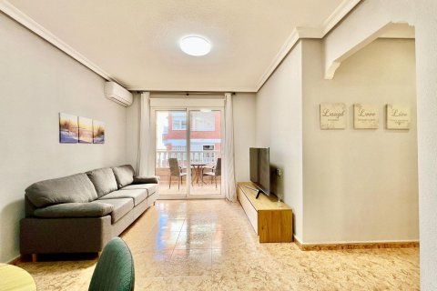 Apartament w Torrevieja, Alicante, Hiszpania 2 sypialnie, 67 mkw. nr 167766 – zdjęcie 12