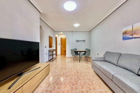 Apartament w Torrevieja, Alicante, Hiszpania 2 sypialnie, 67 mkw. nr 167766 – zdjęcie 21