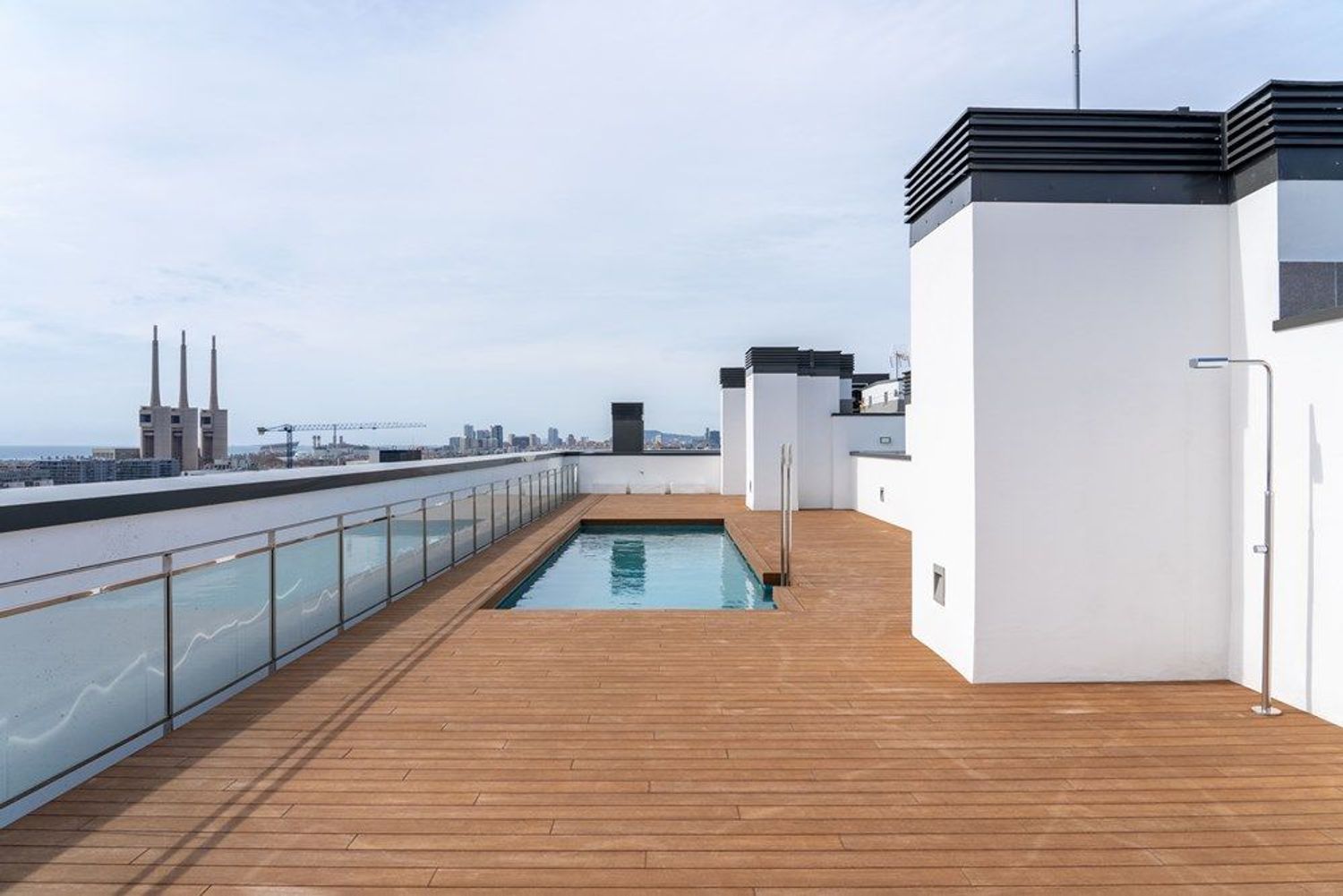 Apartamento en Badalona, Barcelona, España 4 dormitorios, 141 m2 No. 160986