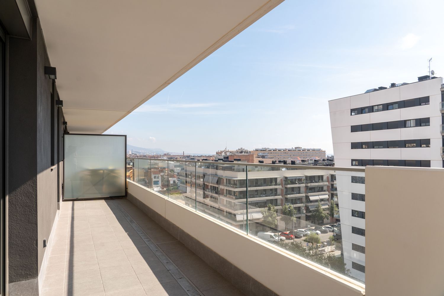 Apartamento en Badalona, Barcelona, España 4 dormitorios, 141 m2 No. 160986