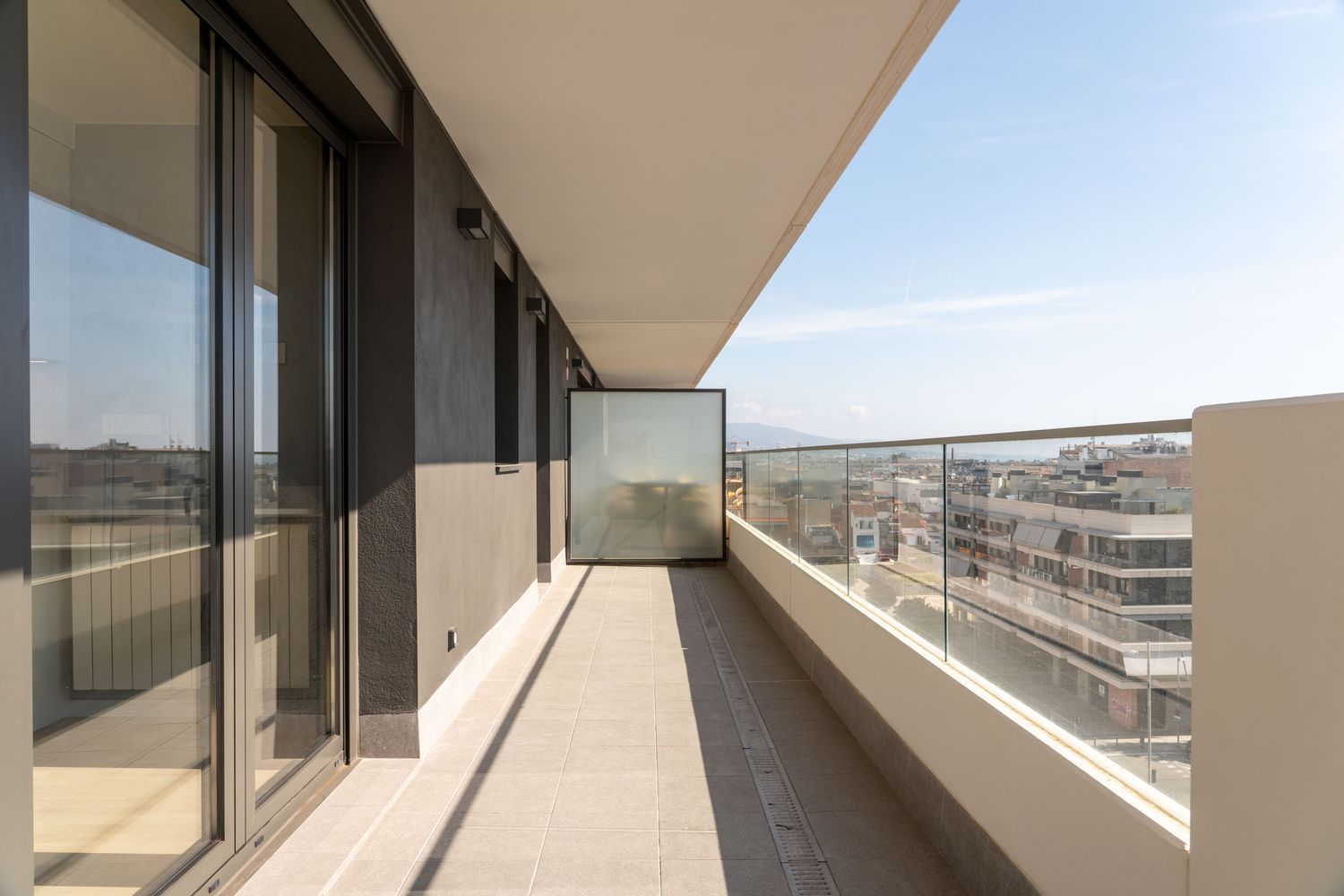 Apartamento en Badalona, Barcelona, España 4 dormitorios, 141 m2 No. 160986
