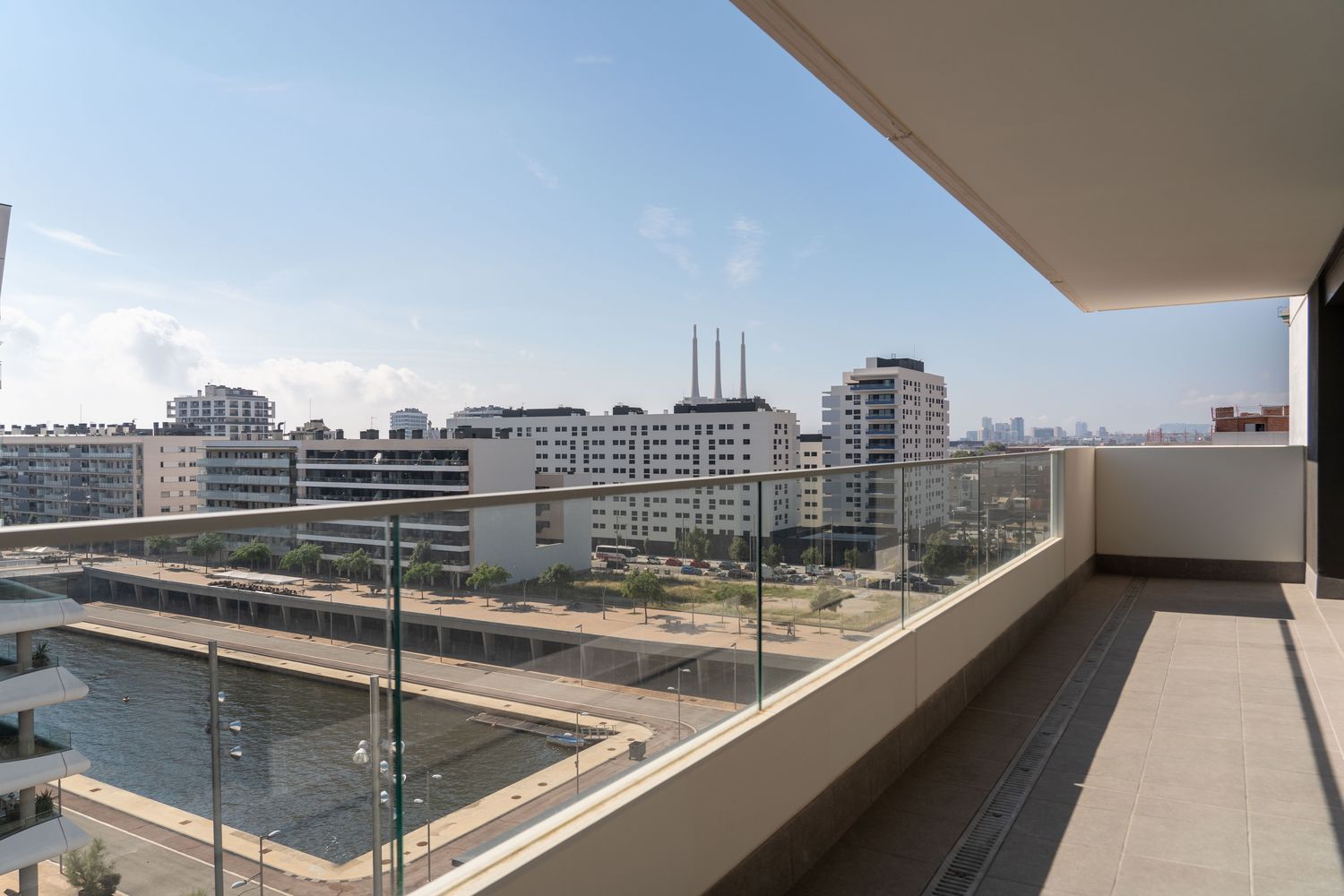 Apartamento en Badalona, Barcelona, España 4 dormitorios, 141 m2 No. 160986