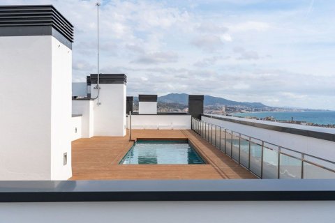 Apartment for sale in Badalona, Barcelona, Spain 4 bedrooms, 141 sq.m. No. 160986 - photo 24