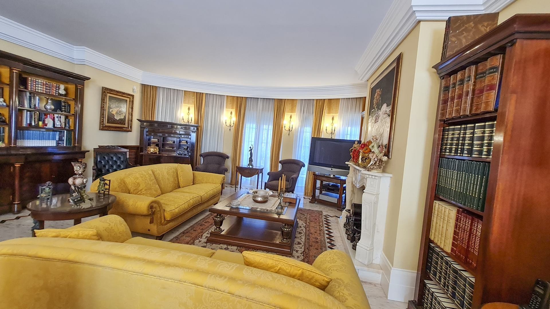 Villa a San Pedro del Pinatar, Murcia, Spagna 5 camere da letto, 780 mq. N° 99784