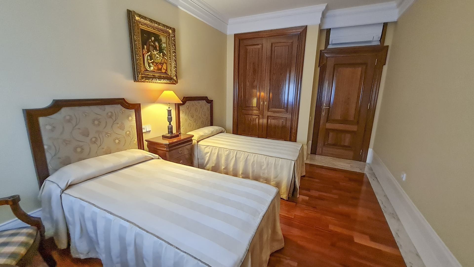 Villa a San Pedro del Pinatar, Murcia, Spagna 5 camere da letto, 780 mq. N° 99784