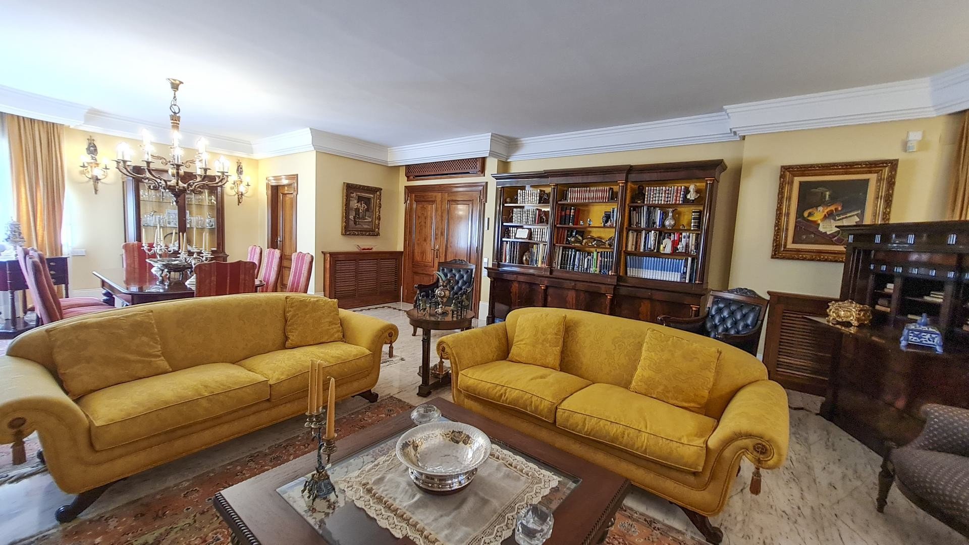 Villa a San Pedro del Pinatar, Murcia, Spagna 5 camere da letto, 780 mq. N° 99784