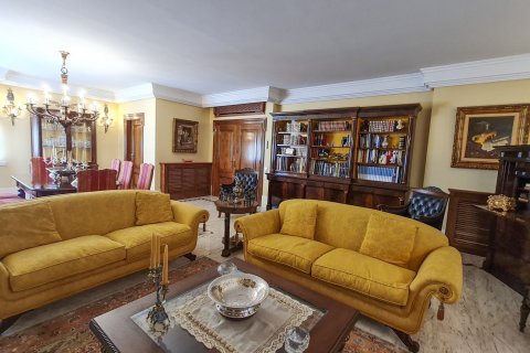 Villa for sale San Pedro del Pinatar, Murcia, Spain 5 bedrooms, 780 sq.m. No. 99784 - photo 12