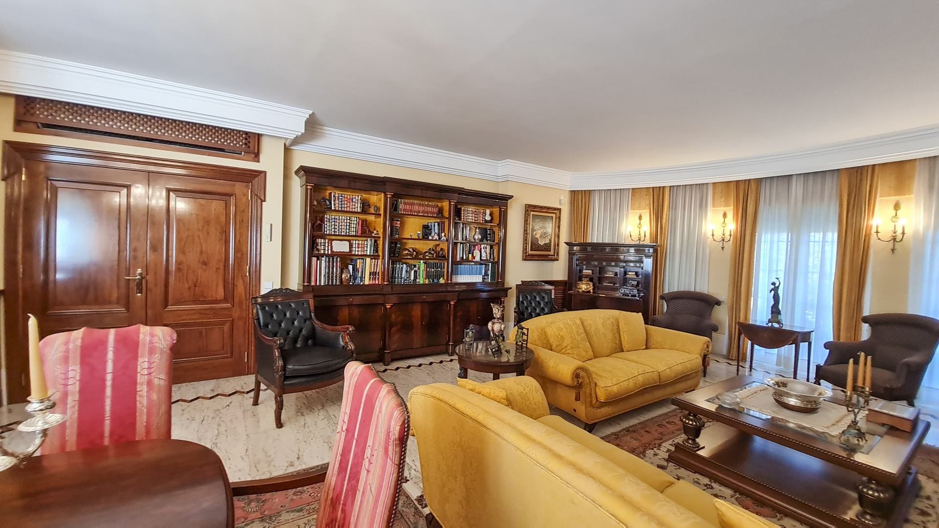 Villa a San Pedro del Pinatar, Murcia, Spagna 5 camere da letto, 780 mq. N° 99784