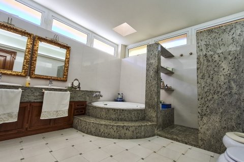 Villa for sale San Pedro del Pinatar, Murcia, Spain 5 bedrooms, 780 sq.m. No. 99784 - photo 20