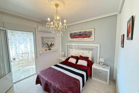 Casa adosada en venta Torrevieja, Alicante, España 2 dormitorios, 130 m2 No. 138404 - foto 7