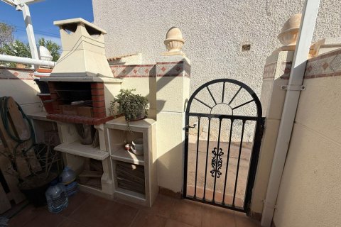 Casa adosada en venta Torrevieja, Alicante, España 2 dormitorios, 130 m2 No. 138404 - foto 24