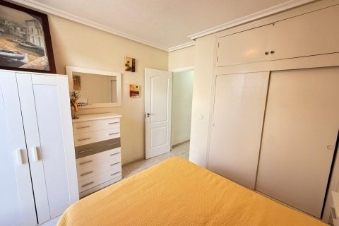 Casa adosada en venta Torrevieja, Alicante, España 2 dormitorios, 130 m2 No. 138404 - foto 12