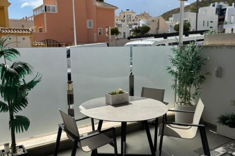 Casa adosada en venta Guardamar del Segura, Alicante, España 3 dormitorios, 120 m2 No. 138405 - foto 4