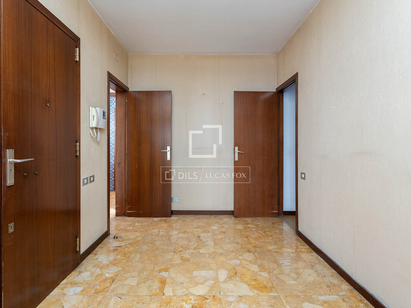 Ático en Barcelona, España 6 dormitorios, 250 m2 No. 150449