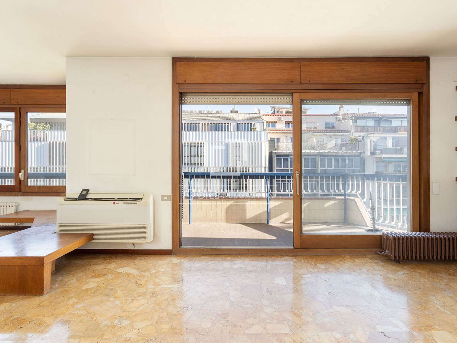 Ático en Barcelona, España 6 dormitorios, 250 m2 No. 150449