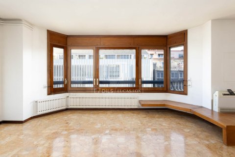 Penthouse à vendre à Barcelona, Espagne, 6 chambres, 250 m2 No. 150449 - photo 14