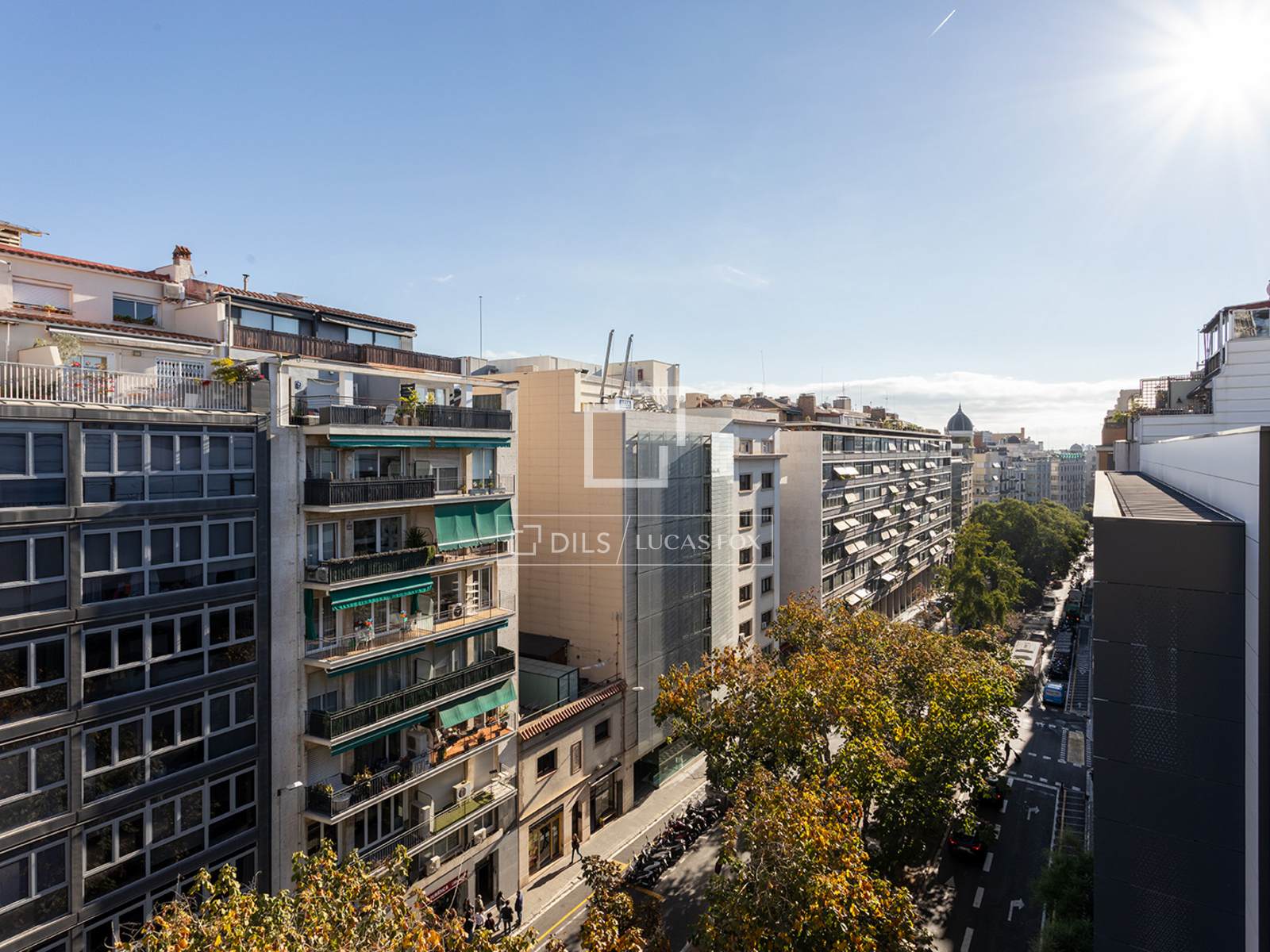 Ático en Barcelona, España 6 dormitorios, 250 m2 No. 150449